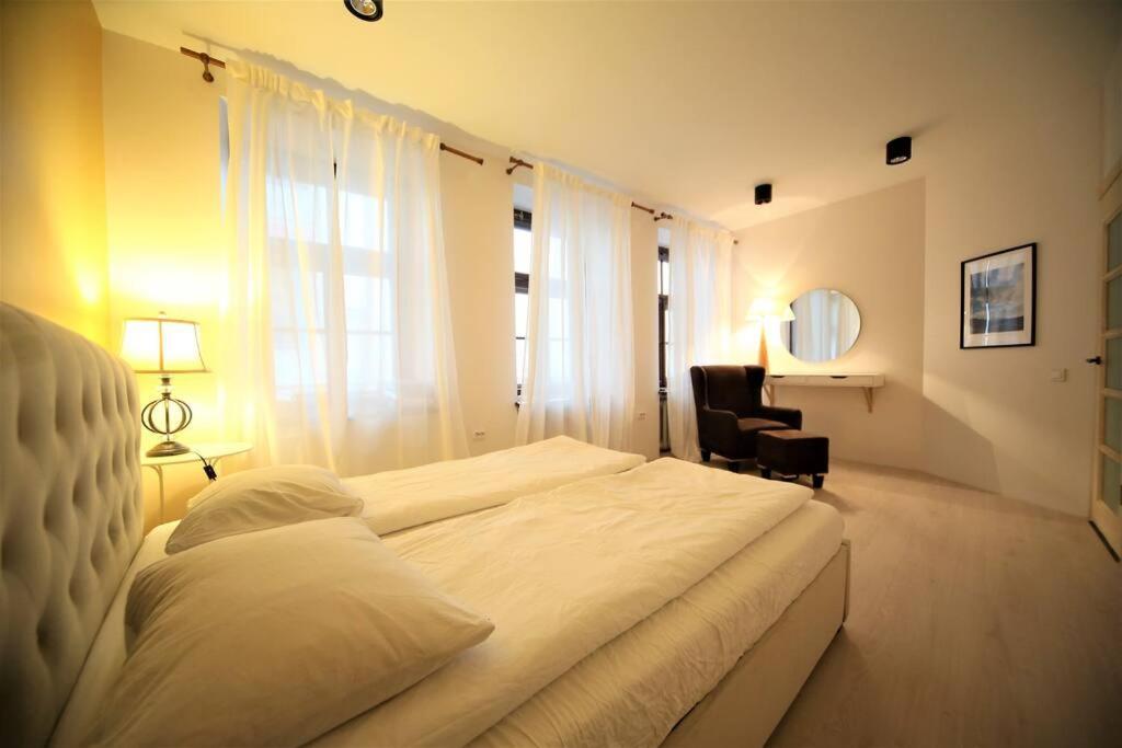 Lovely Two Bedroom In The Old Town Riga Exteriér fotografie